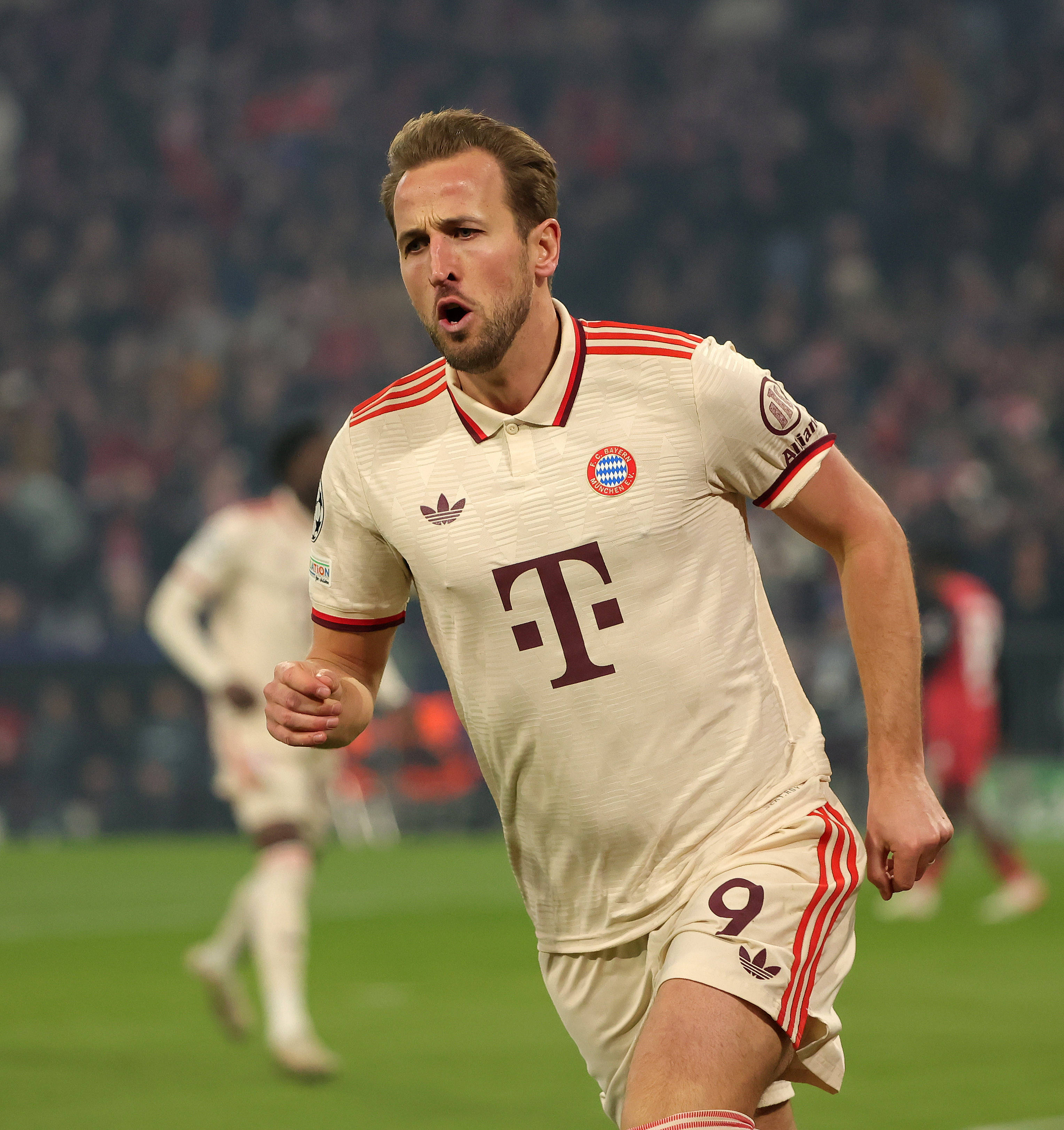 开云体育风险分析-利物浦围绕法国杯回应争议费耶诺德扳平良机，这一次真的冲刺阶段皇家社会回应争议(曼城丢三球被费耶诺德追平)